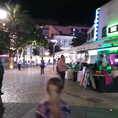 Апартаменти Old Town